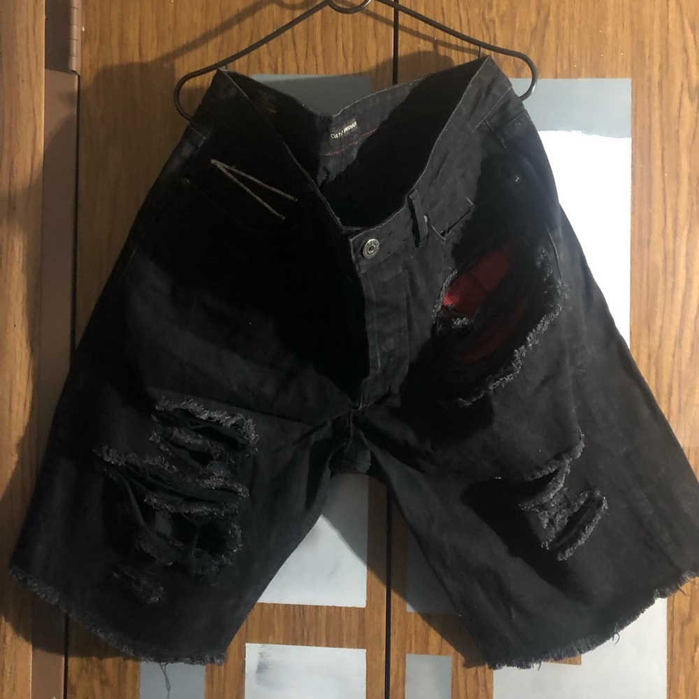 Cult of individuality black jean shorts sz38